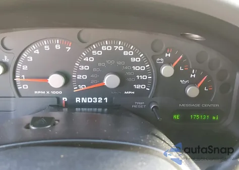 2005 Ford Explorer Xlt/Xlt Sport z USA, uszkodzony, nr VIN 1FMZU73K55UB83862